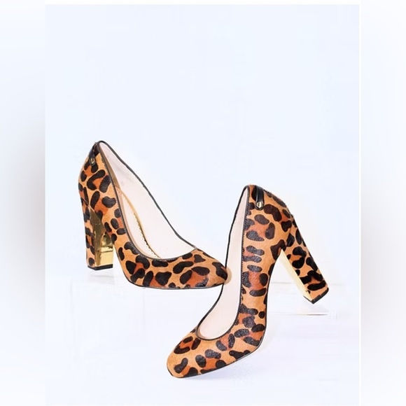 C. Wonder Shoes - C. Wonder Melissaly Leopard Print Heels